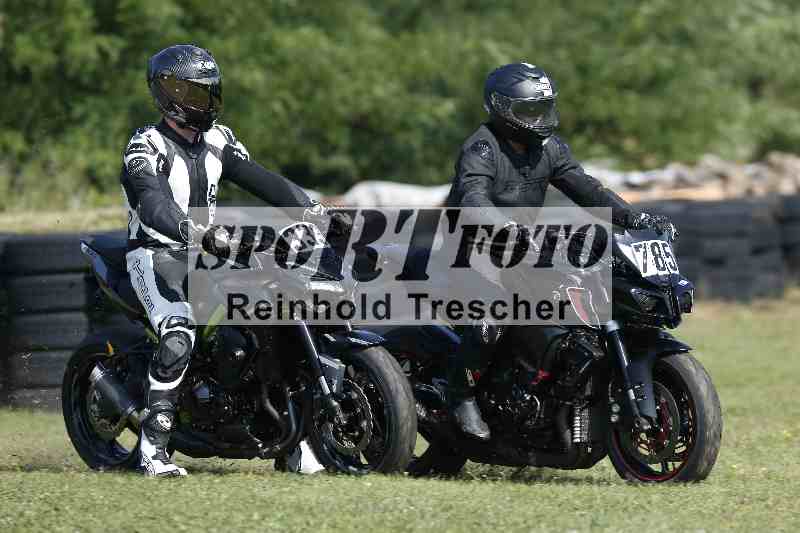 /44 09.08.2025 Plüss Moto Sport ADR/Freies Fahren/785